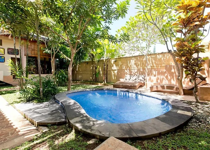 Dr Philo Art Sawah Bed & Breakfast *